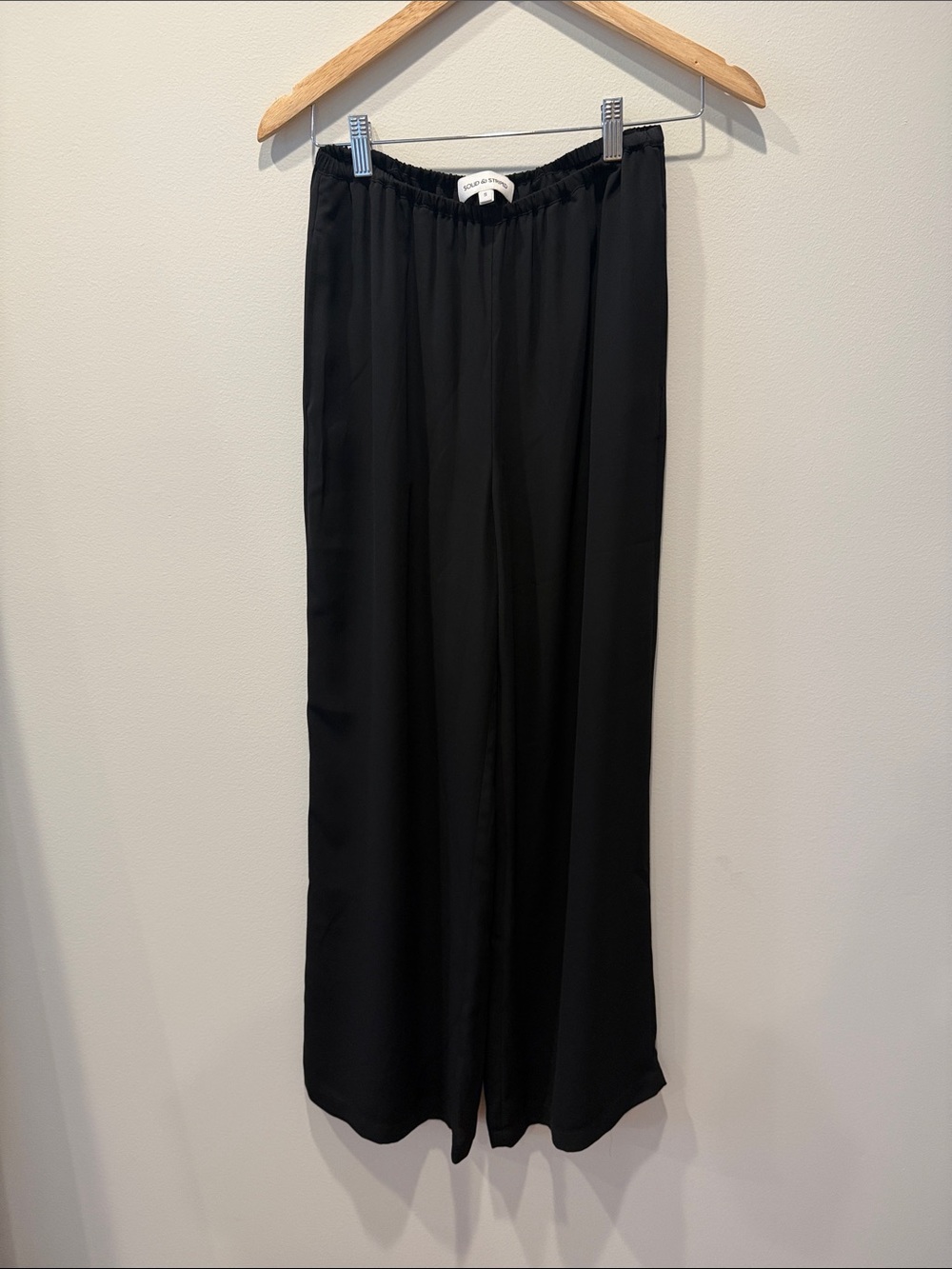 Solid and Striped Black Wide Leg Pants Size Small